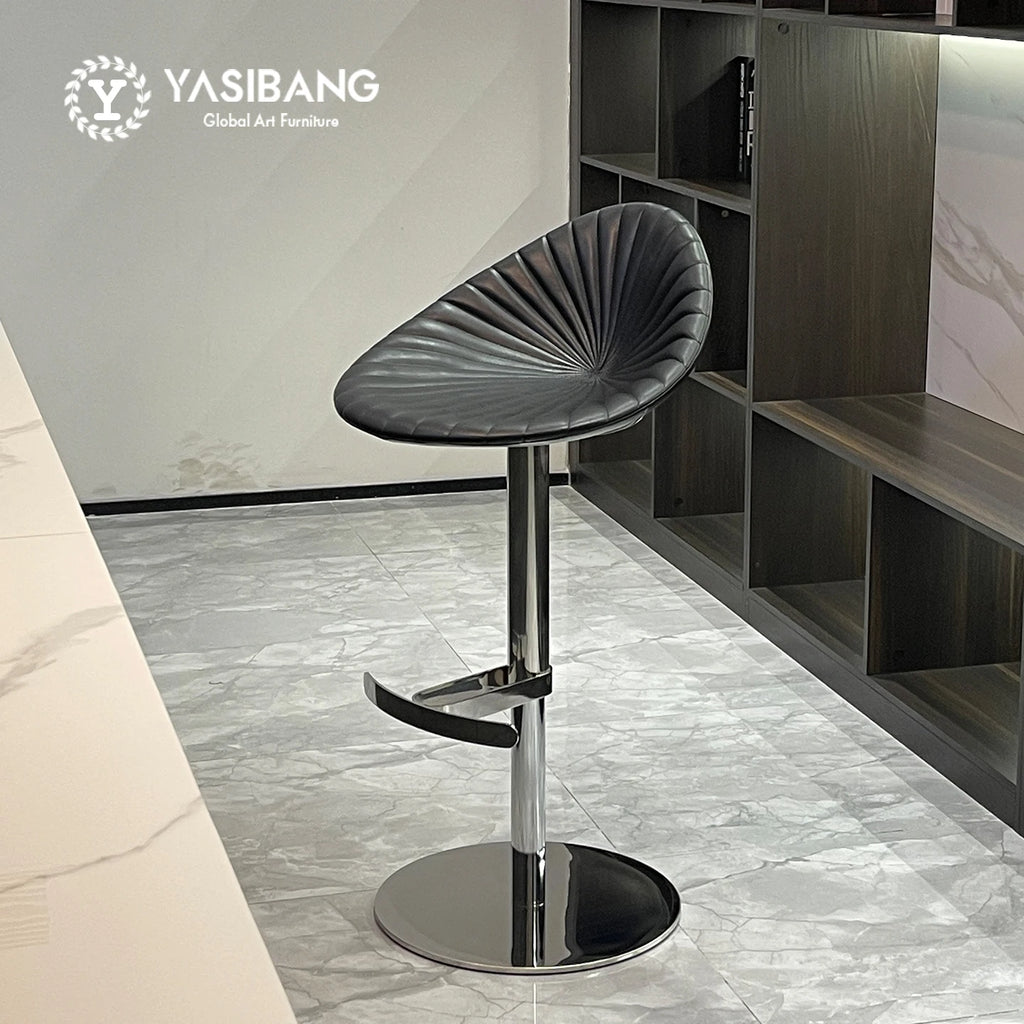 Designer Leder Barhocker mit Rückenlehne – Höhenverstellbarer &amp; drehbarer Minimalistischer Barstuhl in Light-Luxury-Optik 