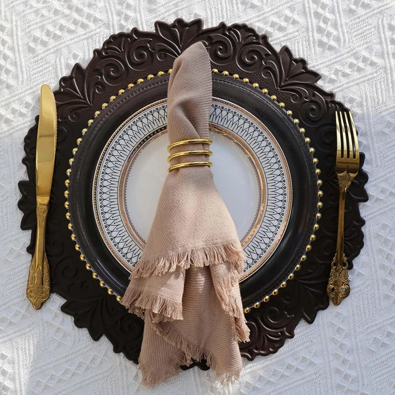 Runde schwarze Kunstleder Tischsets – Geprägte Luxus-Platzmatten, wasserdicht & rutschfest für Esstisch, Café & Küche (1/2/6 Stück)