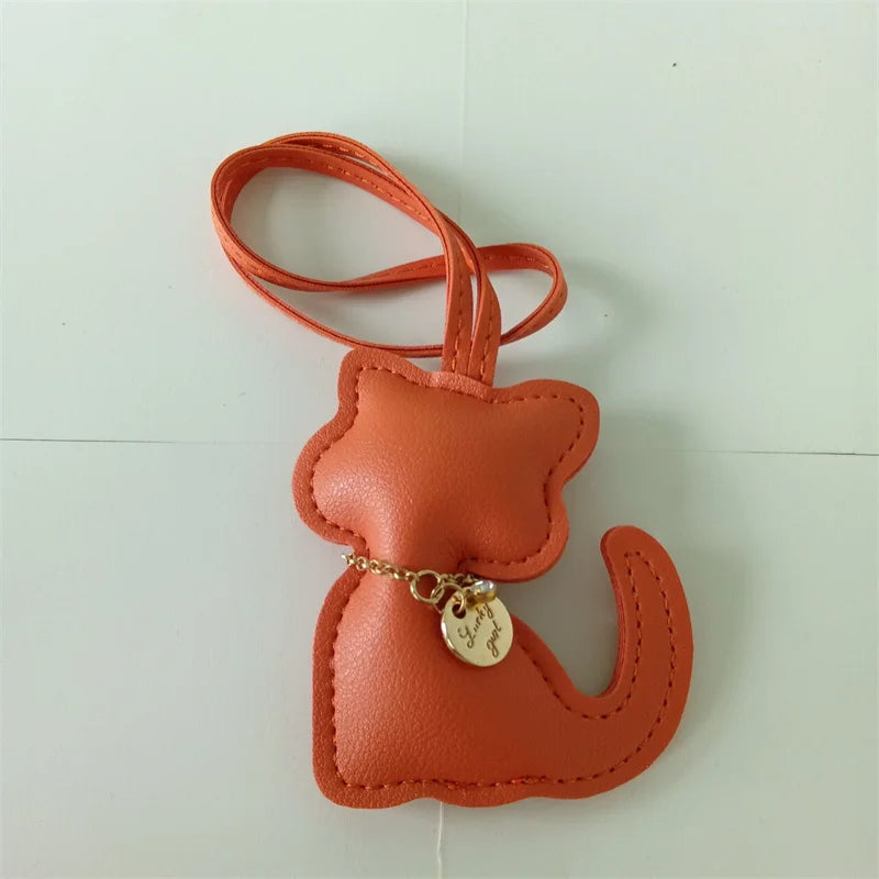 Modischer Katzen-Schlüsselanhänger aus PU-Leder – Süßer Tieranhänger als Taschen- & Schlüsselanhänger, Geschenkidee für Mädchen & Frauen