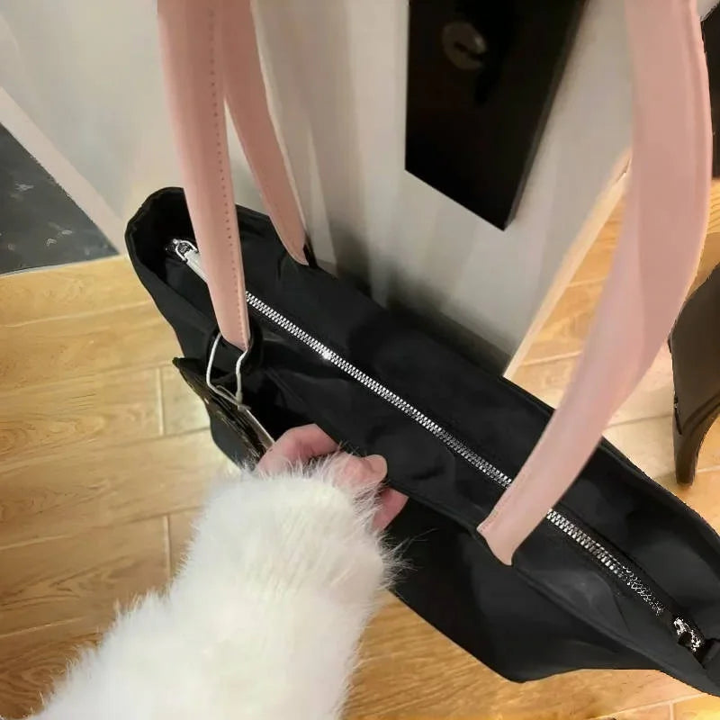 Sacs à provisions pour femmes avec autocollants Cartoon – Grand sac à provisions noir en nylon, doux et moderne