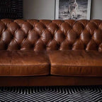 Französisches Retro Chesterfield Sofa aus echtem Oil-Wax Leder – Klassisches Leder Sofa im Antikstil für Wohnzimmer, Villa &amp; Cigar Lounge