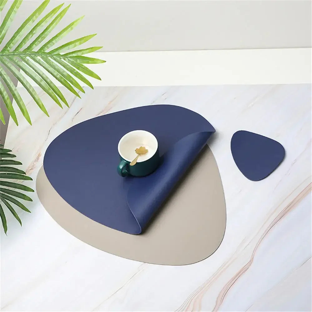 Dreieckiges Leder Platzset – Rutschfest & hitzeisolierend, modernes Tischset im Nordic Style für Küche, Hotel & Restaurant