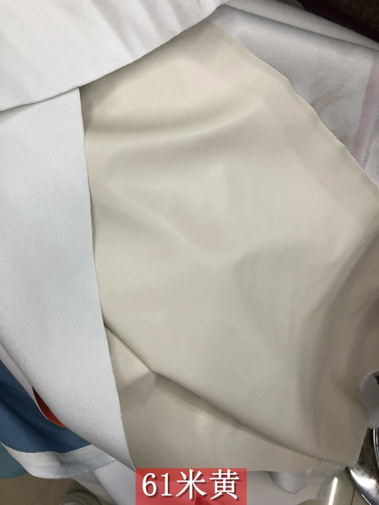 Dünnes weiches Kunstleder Meterware – Tissu en cuir PU élastique avec revêtement pour vêtements, sacs et projets de bricolage 