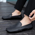 Herren Leder Mokassins aus echtem Rindsleder – Atmungsaktive Slip-On Loafer, flache Driving Schuhe für Casual & Business