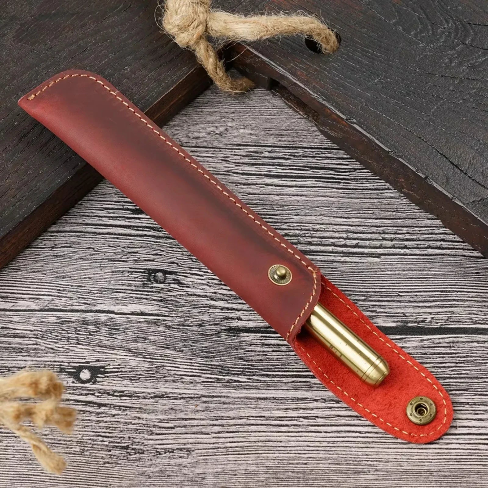 Handgefertigtes Leder Stifteetui im Vintage-Stil – Echtes Leder Pen Sleeve für Travel Notebook, Journals & Füller