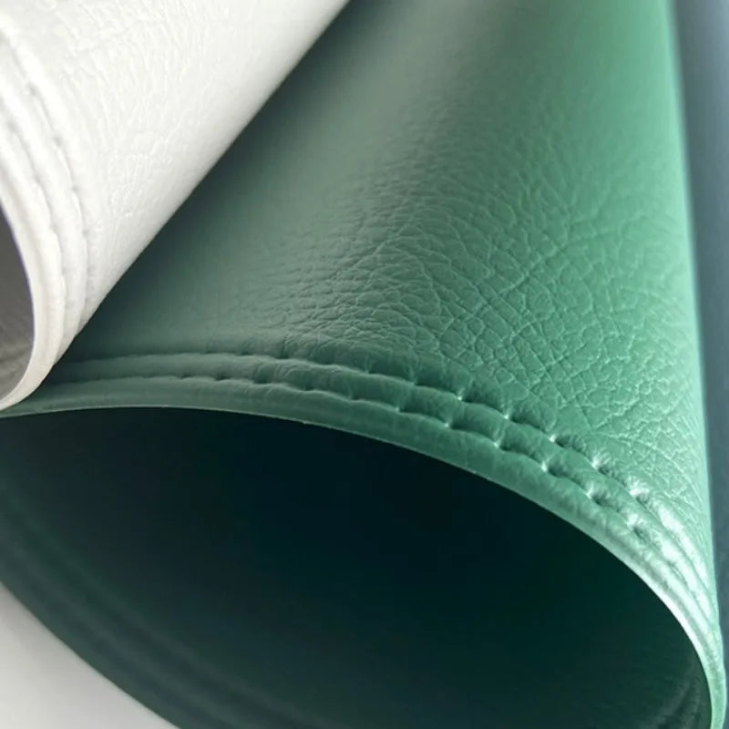 Runde schwarze Kunstleder Tischsets – Geprägte PU-Platzmatten im American Style für Esstisch & festliche Dekoration (1/4/6 Stück)