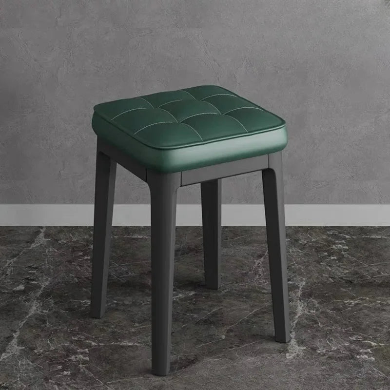 Bunte PU-Esshocker mit dicker Polsterung – Stapelbarer Designer-Sitzhocker für Restaurant, Küche &amp; kleine Räume 