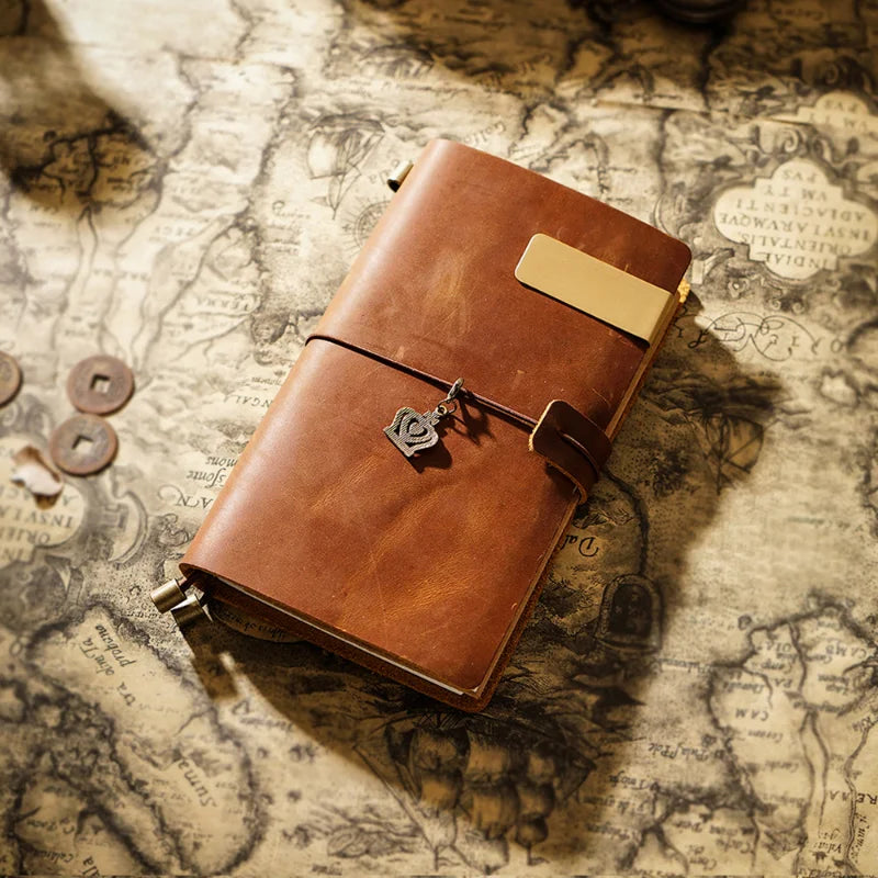 Hochwertiges Leder Traveler Notebook – Handgefertigtes Vintage Tagebuch & Organizer aus Rindsleder