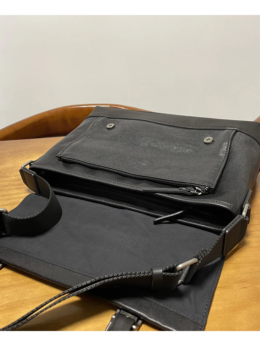 pndme Herren Leder-Messenger Bag – Echtes Cowhide Leder Satchel für Arbeit, Alltag & Business