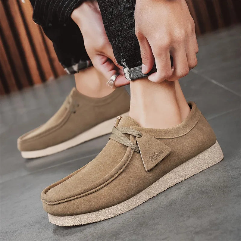 Khaki Herren Loafer aus Velours-Optik – Leichte Slip-On Mokassins mit Plateau, Komfortable Driving Shoes für Freizeit & Alltag