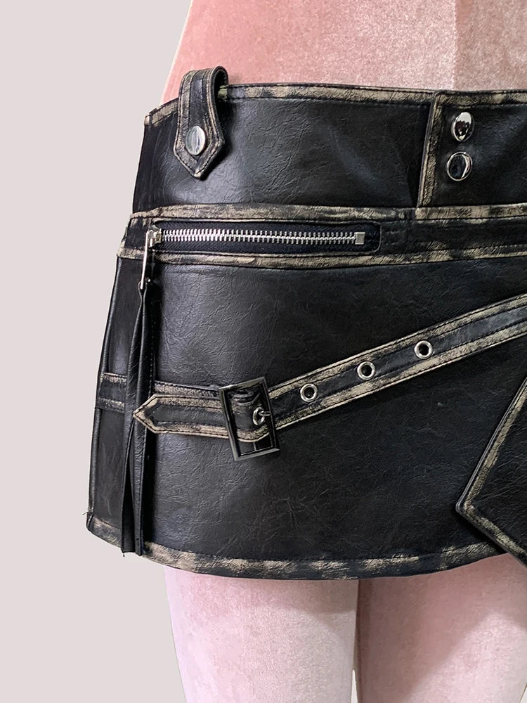 Damen PU Leder Minirock asymmetrisch – Schwarzer High-Waist Rock im Vintage Look, Distressed Emo Style für Sommer & Night-Out