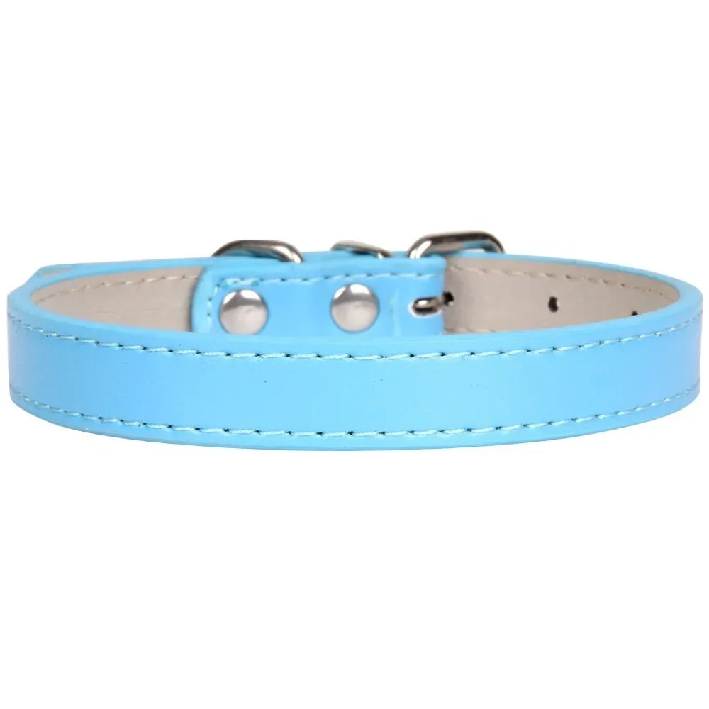 Weiches Leder Hunde- & Katzenhalsband – Verstellbares PU-Leder Halsband mit Schnalle für kleine, mittlere & große Hunde (16 Farben)
