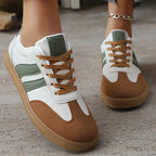 Damen Patchwork Sneaker aus PU-Leder – Modische Low-Top Schnürschuhe mit Streifen, flache Vulcanize Sportschuhe für Alltag & Freizeit