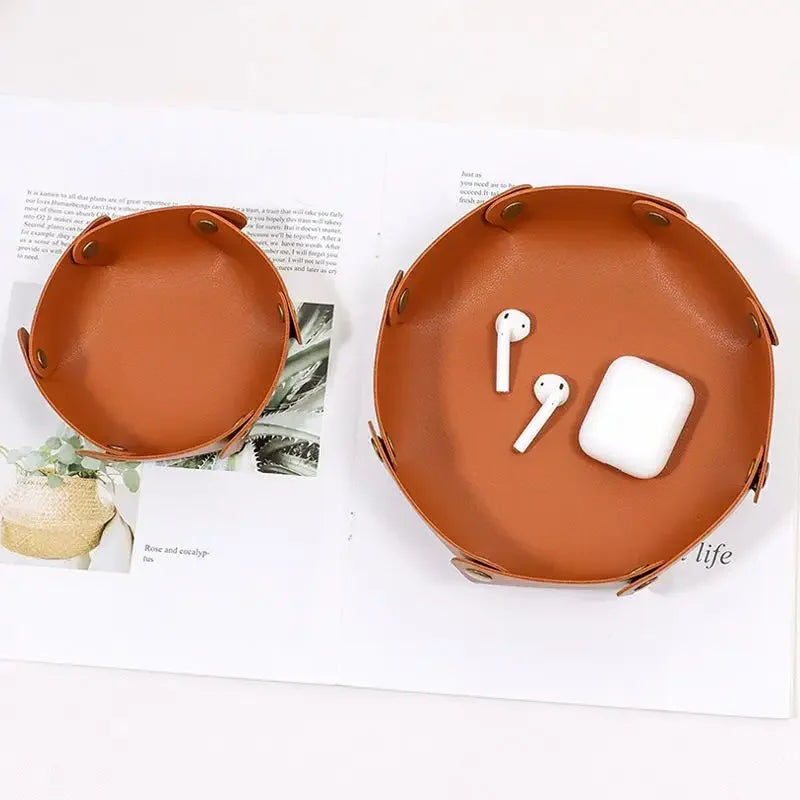 Nordische Leder Ablageschale – Faltbarer Desktop Organizer für Schlüssel, Schmuck & Kosmetik