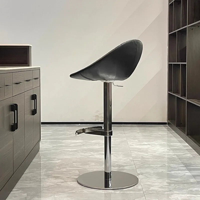 Designer Leder Barhocker mit Rückenlehne – Höhenverstellbarer &amp; drehbarer Minimalistischer Barstuhl in Light-Luxury-Optik 