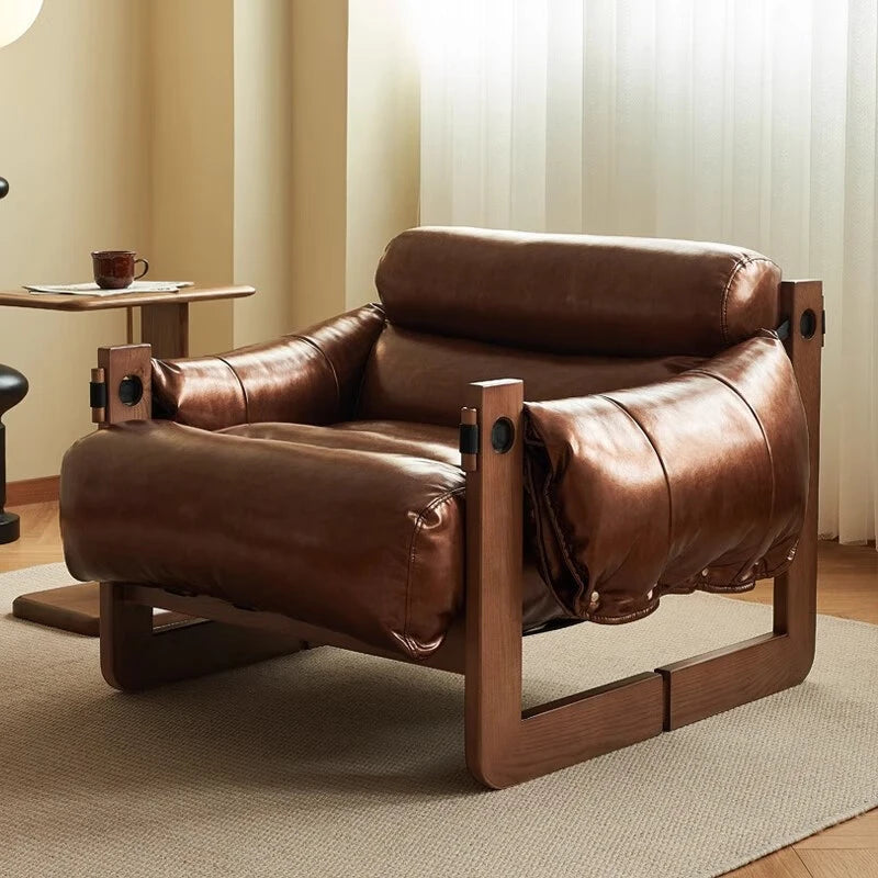Luxuriöser Leder-Loungechair für Wohnzimmer – Moderner Einzelsessel mit Armlehnen, Komfort-Relaxsessel im minimalistischen Design