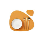 Dreieckige Kunstleder Tischsets &amp; Untersetzer – Nordische Platzmatten für Küche, Esstisch &amp; Weihnachtsdekoration (1/4/10 juegos)