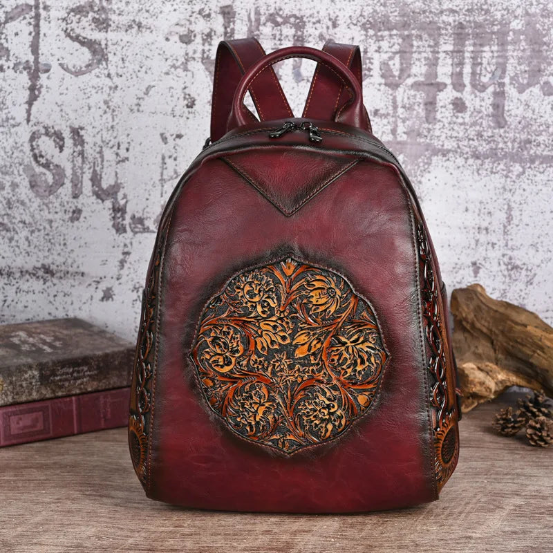 MOTAORA Damen Rucksack aus PU-Leder – Vintage geprägter Lederlook Rucksack mit Regenschutz, kompakt &amp; elegante 