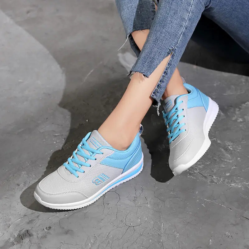 Femmes Running &amp; Freizeit Sneaker – Atmungsaktive Mesh Sportschuhe mit rutschfester Sohle, leichte Trainings- &amp; Tennis-Schuhe pour Frühjahr &amp; Herbst 