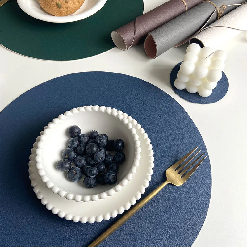 Runde PU-Leder Tischsets &amp; Untersetzer – Beidseitige, wasserdichte &amp; ölbeständige Platzmatten für Küche &amp; Café