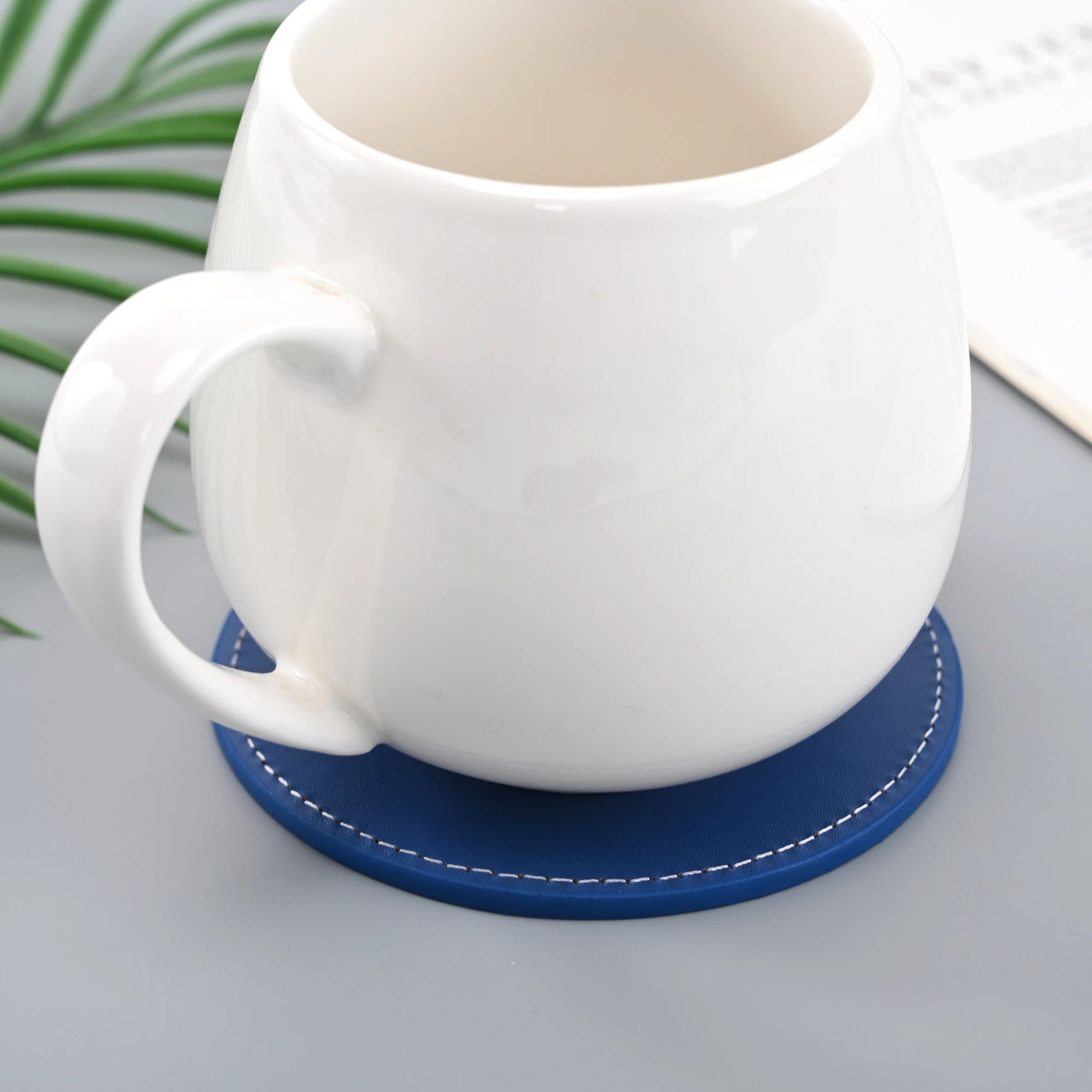 PU Leder Untersetzer rund – Rutschfest & hitzeisolierend, moderner Getränke- & Schalenuntersetzer (Ø 10 cm)