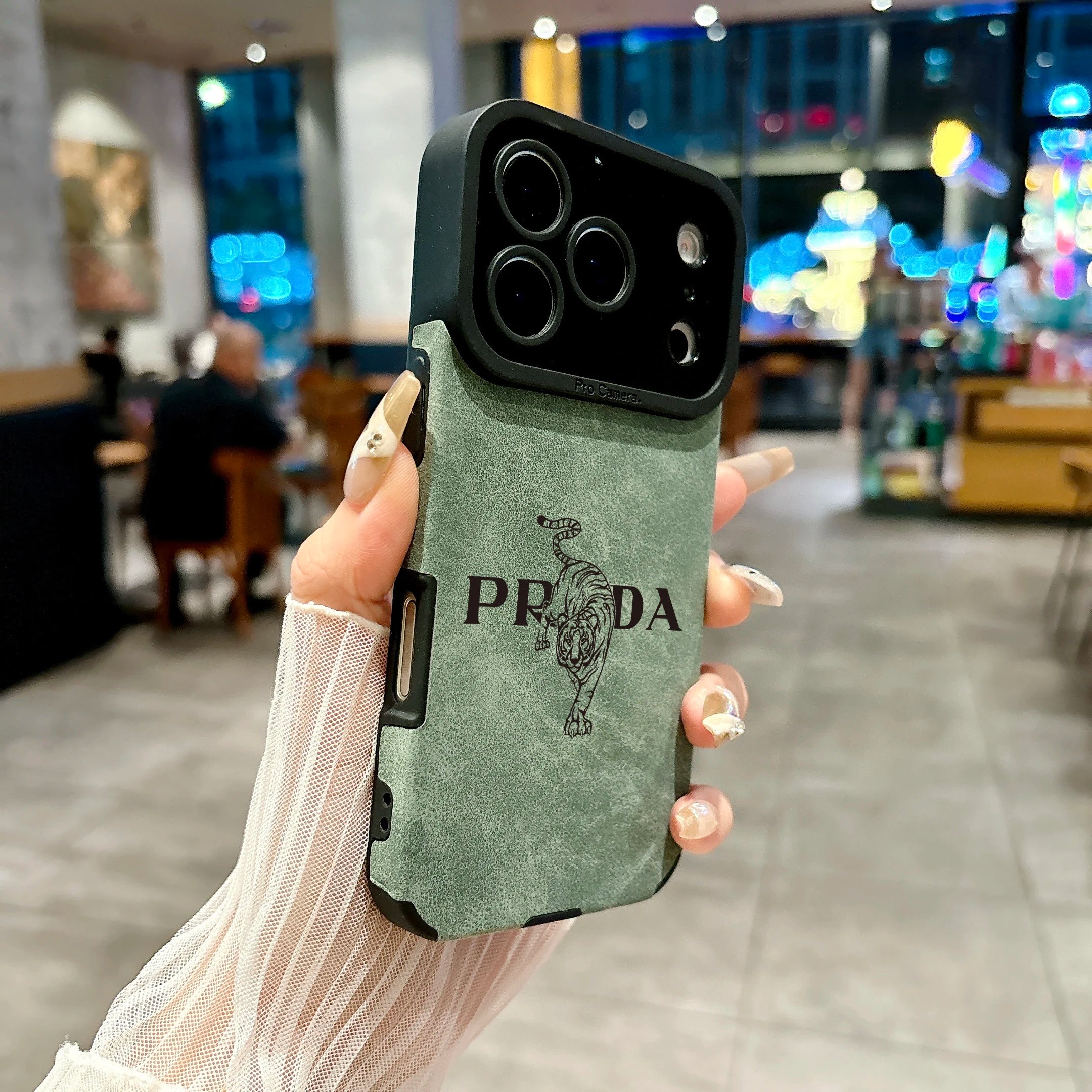 Luxuriöse Mikrofaser-Leder Handyhülle für iPhone 17, 16, 15, 14, 13, 12, 11 Pro &amp; Pro Max - Funda de cubierta completa Italy Tiger Streetwear