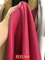 Dünnes weiches Kunstleder Meterware – Tissu en cuir PU élastique avec revêtement pour vêtements, sacs et projets de bricolage 