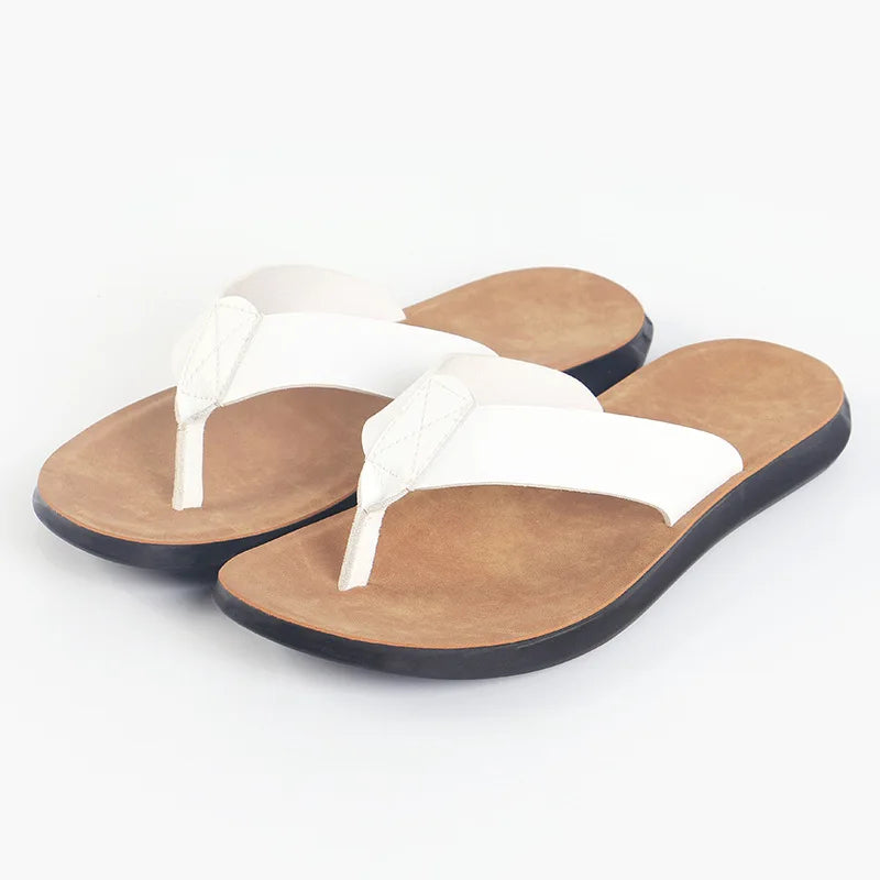 FUQIAO Sandalias de verano para hombre, chanclas romanas clásicas, cómodas, zapatillas de piel sintética con goma elástica para playa y exteriores 