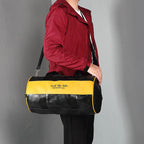 AND THE LIKE Unisex Fitness- & Reisetasche – Gym Bag aus Mikrofaser mit Trocken-/Nass-Trennung, Schulter- und Handtasche für Männer & Frauen