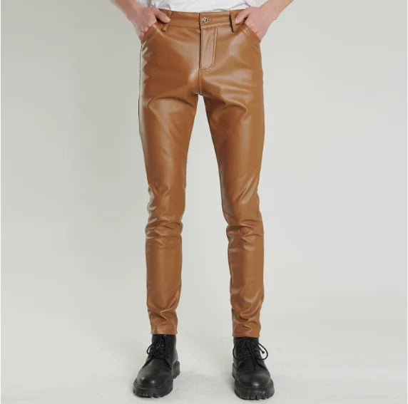 Herren PU Lederhose 2025 – Leichte Slim Pencil Pants in Schwarz & Rot, elastische Bühnen- & Freizeit-Lederhose für Bar, KTV & Performance