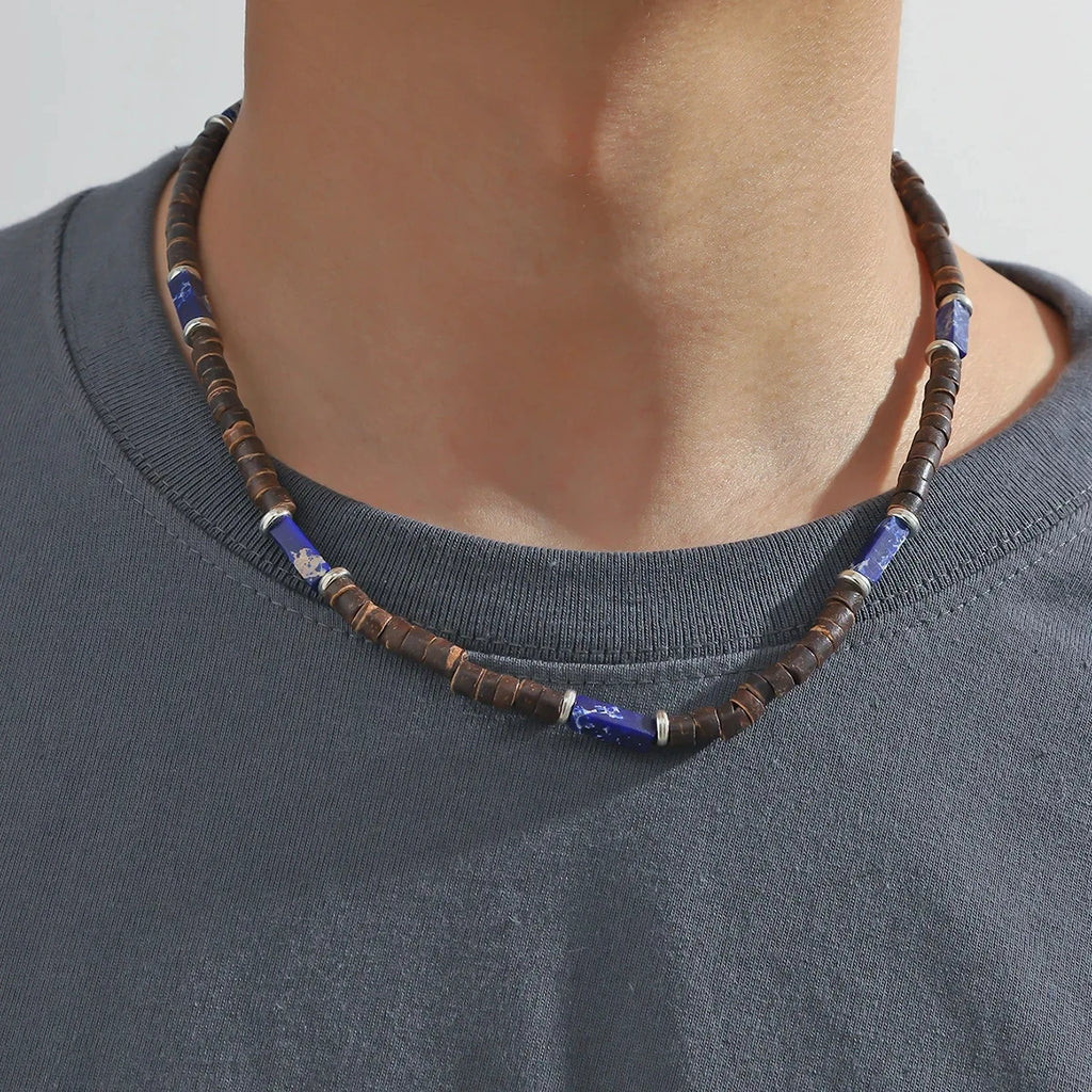 Boho Lederarmband für Herren – Handgeflochtenes Armband mit Holzperlen & Kokosschale, verstellbares Ethno Charm Armband