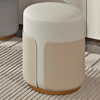 Runder Leder Sitzhocker – Kleiner niedriger Sofa- & Beistellhocker für Wohnzimmer, Lounge & Kaffeebereich