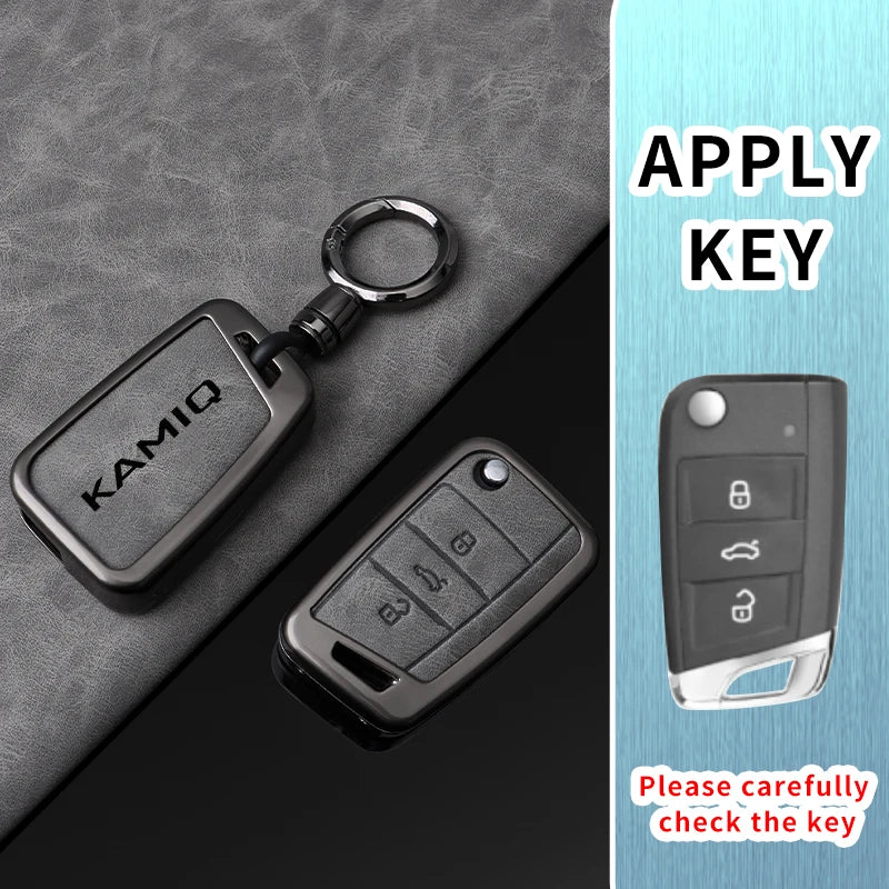 Premium Autoschlüssel Hülle aus Metall & Leder für Skoda Kamiq – Faltbares Keyless Key Case Cover mit Schlüsselanhänger