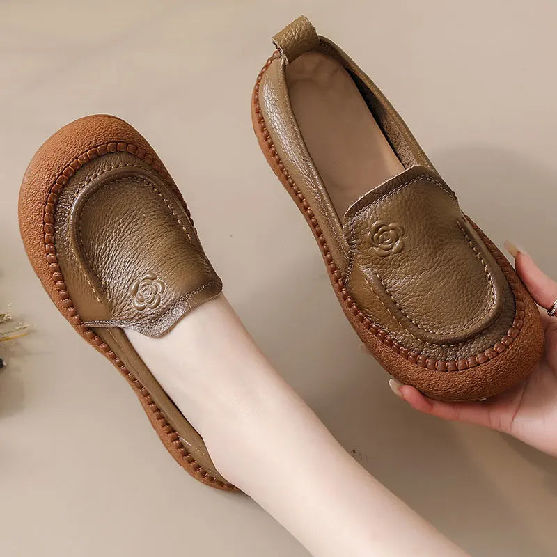 feerldi Damen Leder Flats WB-308K – Retro Slip-On Loafers, Weiche, Anti-Rutsch Mokassins, Elegante grüne Flats für Alltag & Büro