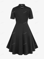 Gothic Plus Size Minikleid mit PU-Leder-Panels – A-Linien Kleid mit D-Ring, Cut-Outs & hoher Elastizität bis 5XL