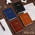 Vintage Notizbuch A6A7 aus PU-Leder – Kompakt, Gold-Print, Tragbar für Schule & Büro