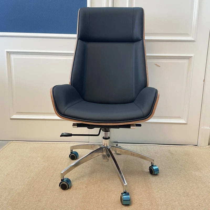 Highback Leder Bürostuhl mit Plywood-Rahmen – Ergonomischer Executive Drehstuhl mit weicher Lederpolsterung & Rollen für langes Sitzen