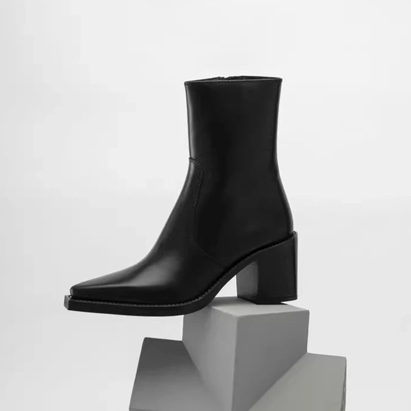 Elegante Damen Stiefeletten aus echtem Leder – Spitze Ankle Boots mit 6,5 cm Blockabsatz & Reißverschluss für Büro & Winter