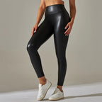 Damen High Waist PU Leder Leggings – Sportliche, figurbetonte Lederoptik Leggings in modernen Farben, ganzjährig tragbar