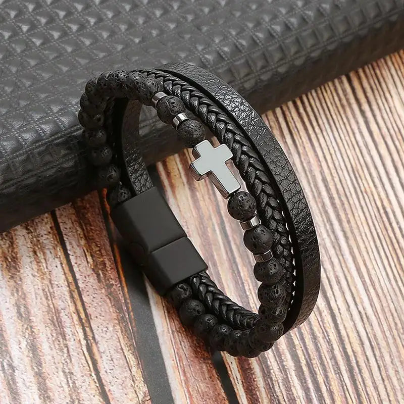 Klassisches Herren Lederarmband – Handgeflochtenes Multi-Layer Armband mit Magnetverschluss im modernen Punk-Style