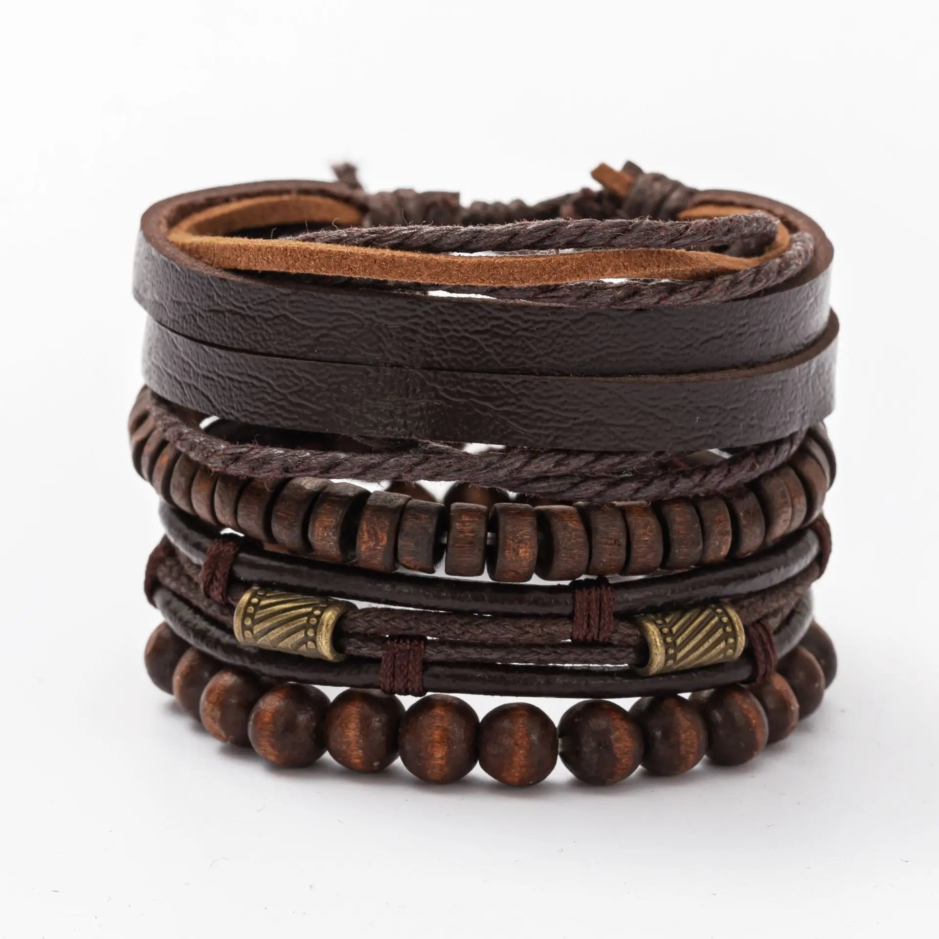 Vintage Lederarmband für Herren – Mehrfach geflochtenes Armband mit braunen Holzperlen, verstellbares Zugband im klassischen Stil