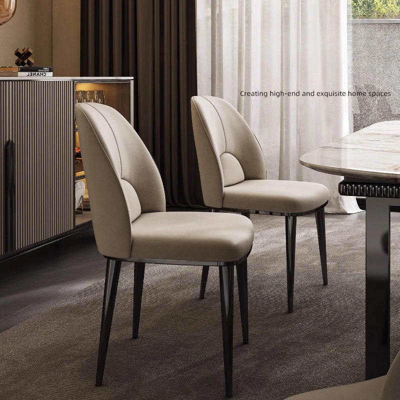 Leder Design Esszimmerstuhl – Moderner nordischer Dining Chair aus Echtleder im Light-Luxury-Stil für Zuhause & Restaurant