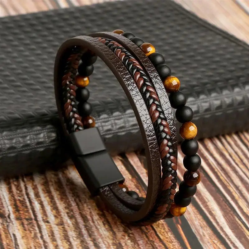 Klassisches Herren Lederarmband – Handgeflochtenes Multi-Layer Armband mit Magnetverschluss im modernen Punk-Style