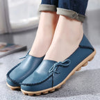YBQJOO Damen Flats – Slip-On Mokassins aus echtem Leder, runde Zehen, bequeme Loafers für Alltag, Pflege & Plus Size 33-50