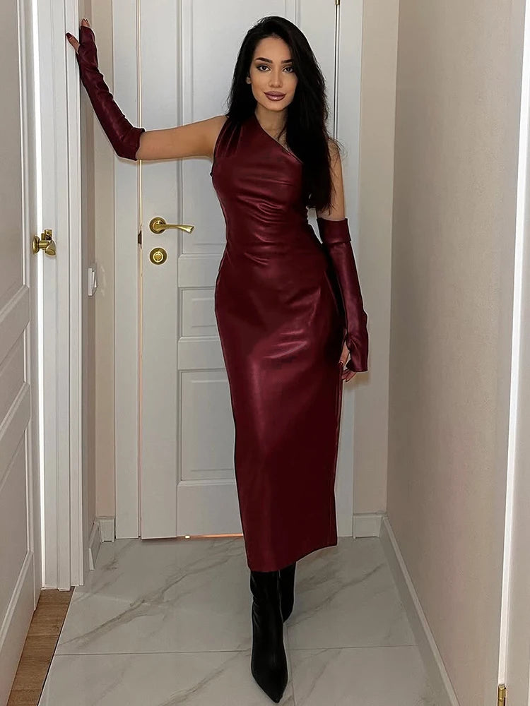 Off-Shoulder PU-Leder Midikleid – Figurbetontes One-Shoulder Party- & Clubkleid mit Falten im Y2K-Style