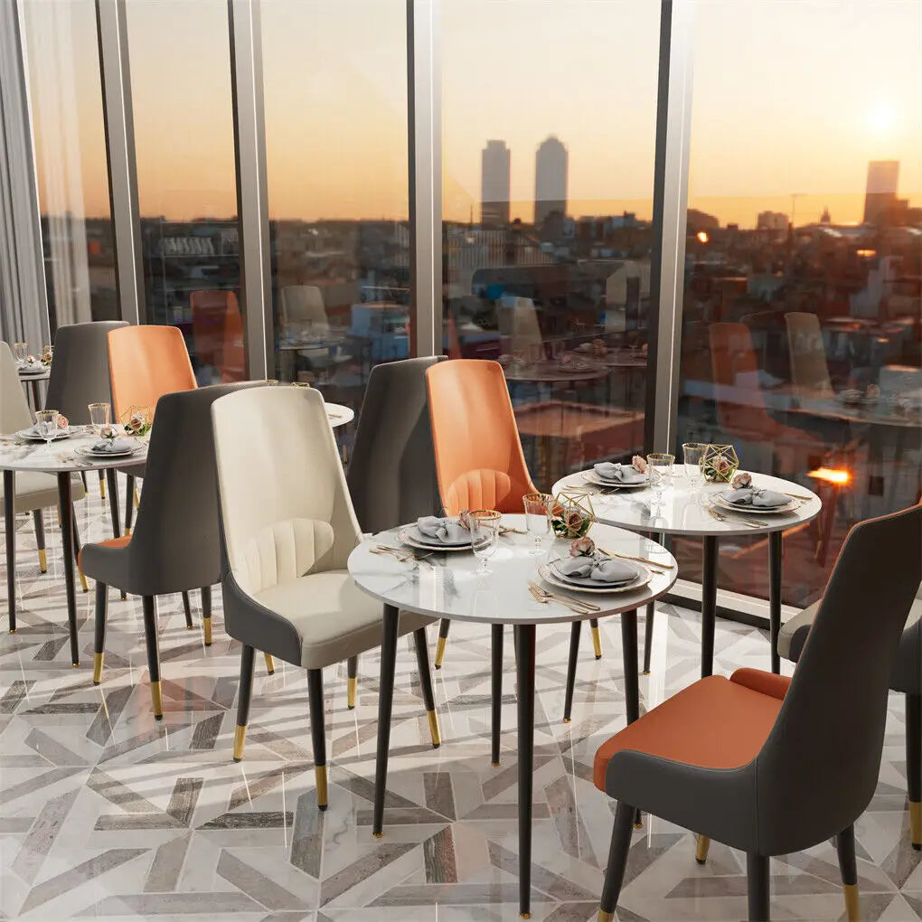 LUVODI Set aus 2 Esszimmerstühlen mit Armlehnen – Gepolsterte Dining Chairs aus Mikrofaserleder mit breitem Sitz, moderner Leisure Chair