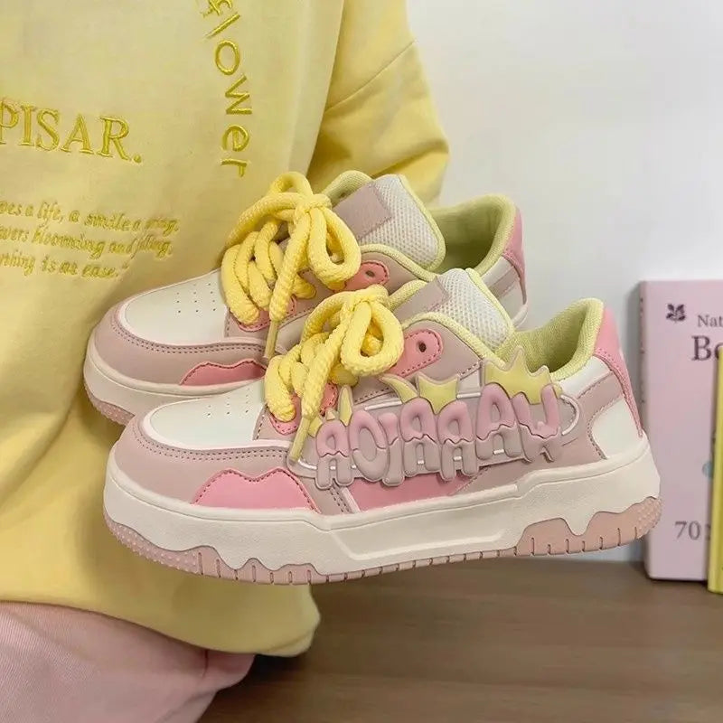 Damen Chunky Plateau Sneaker 2025 – Plataforma estética-Schuhe aus Kunstleder mit dicker Sohle &amp; Alphabet-Details