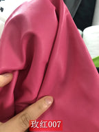 Dünnes weiches Kunstleder Meterware – Tissu en cuir PU élastique avec revêtement pour vêtements, sacs et projets de bricolage 