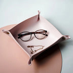 Nordische PU Leder Ablageschale 15 × 15 cm – Faltbare Desktop Storage Box für Schmuck, Kosmetik & Schlüssel