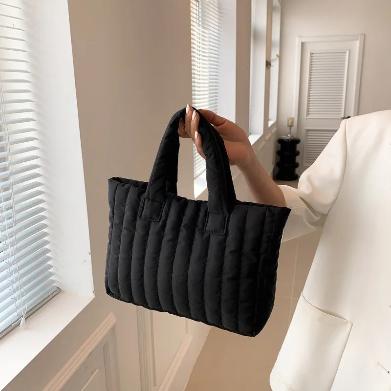 Gepolsterte Damen Tote Bag – Große Casual Schultertasche aus Baumwoll-Optik & Nylon, leicht, elegant & alltagstauglich